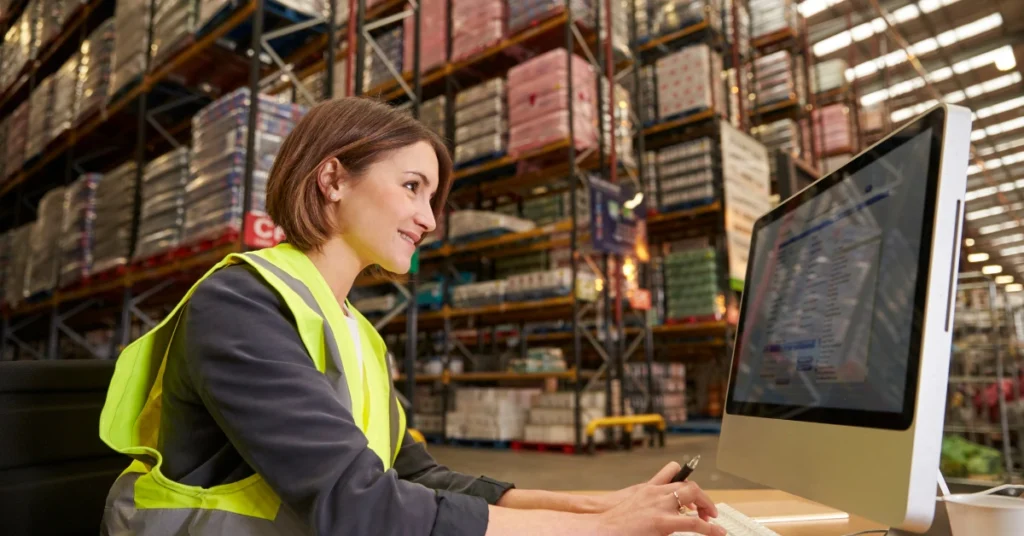 Benefits of Using a Local Logistic Agent in China for E-commerce Businesses 1 Woman communicating with supplier and sourcing agent in china
