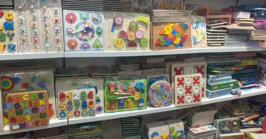 Ultimate Sourcing Handbook: Yiwu Toys Wholesale Market 1 yiwu-toys-wholesale-market